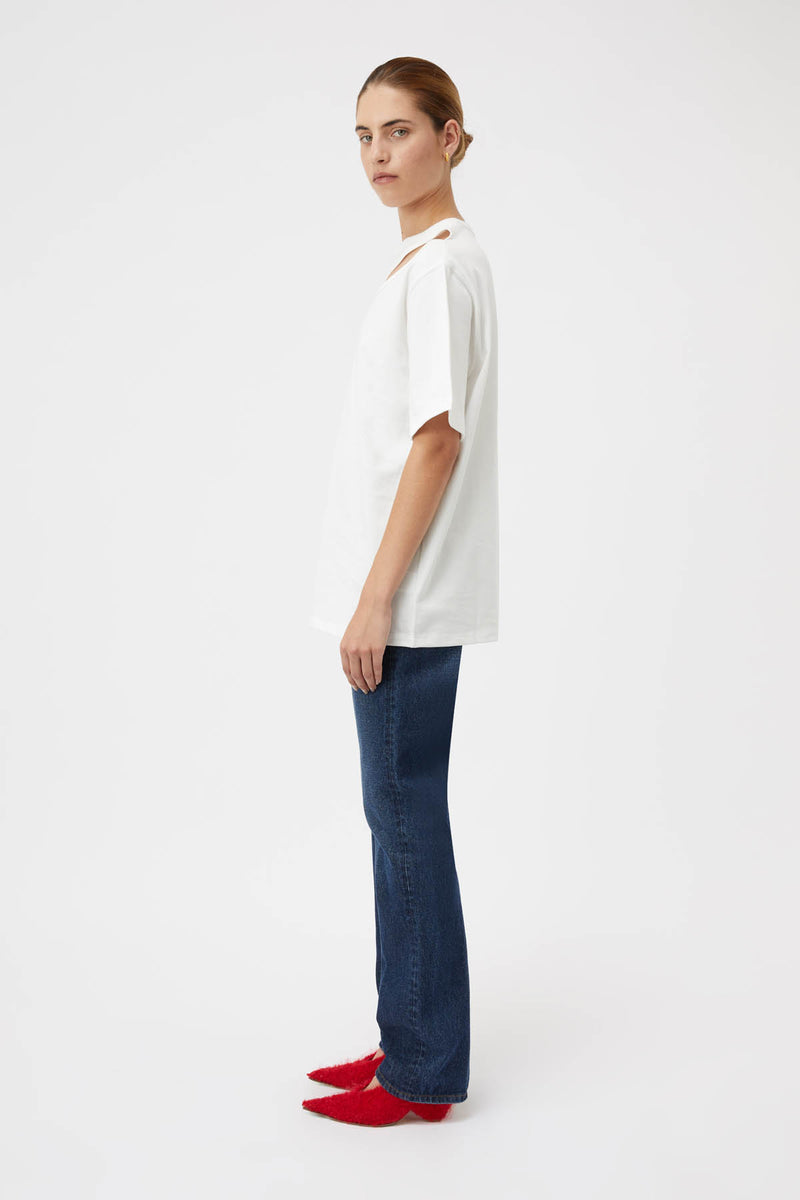 Gianna Cotton Cut Out Tee in Soft White - CAMILLA AND MARC® C&M