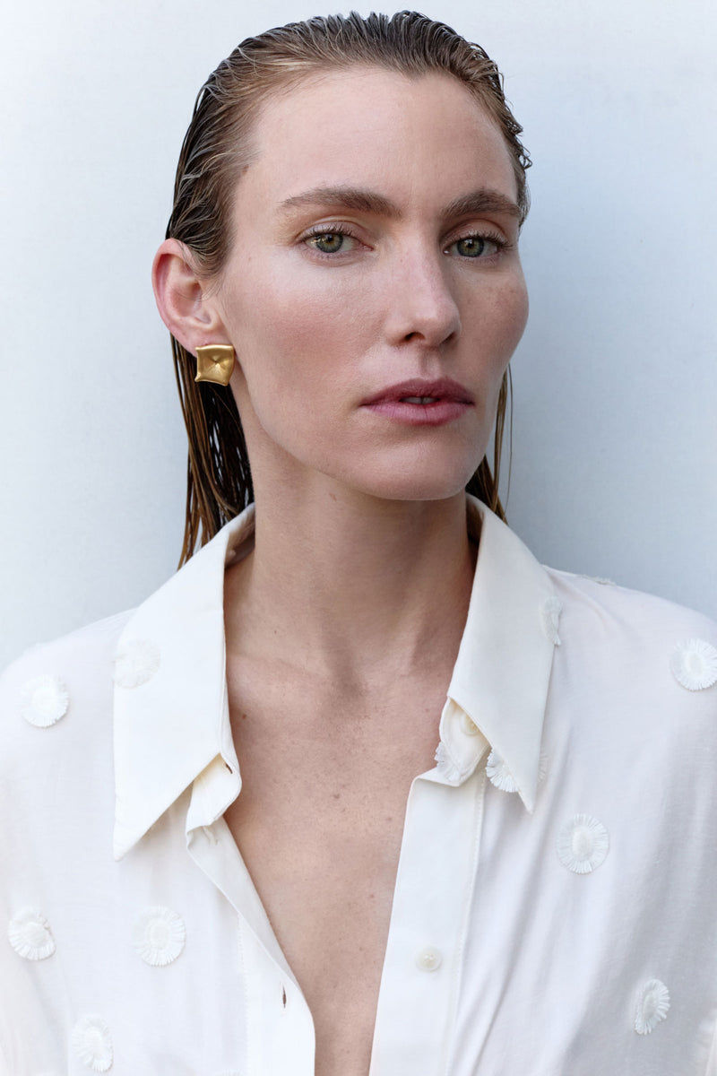 Leo Studs in Gold - CAMILLA AND MARC® C&M